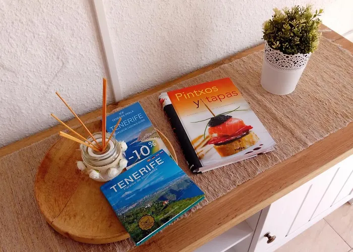 Casa Lorenzo - En Playa De Americas *