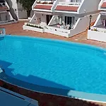 Casa Lorenzo - En Playa De Americas